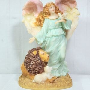 Vintage Seraphim Classics Angel Figurine Serena "Angel Of Peace" 1995 Exclusive
